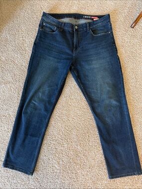 IZOD Straight Fit Jeans Men’s 38x32 Dark Wash Stretch Denim